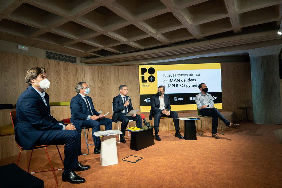 Néstor Lacarra (Gonvarri), Nacho Fernández Baragaño (Aciturri), Rafel Barbero (Fundación Caja de Burgos), Javier Villacampa (Grupo Antolín) y Gabriel Torres Pascual (Calidad Pascual)