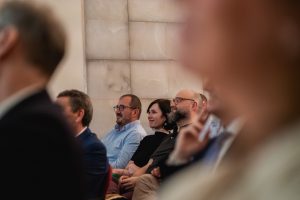 Algunos de los asistentes a la charla de Enrique Dans en Burgos